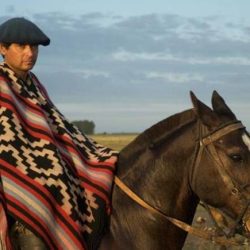 Gaucho argentina gauchos uruguayo uruguay poncho invierno argentino gaucha argentinos criollo conjunto tradición